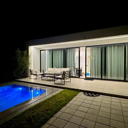 White 2 - Luxury Villa